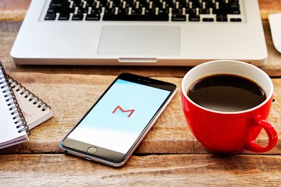 Agence Web Bretagne, Concepteur de Sites Web à Saint-Grégoire