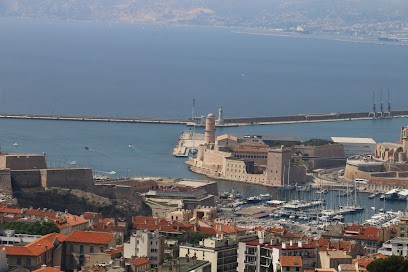 Lrtrln, Concepteur de Sites Web à Marseille 06