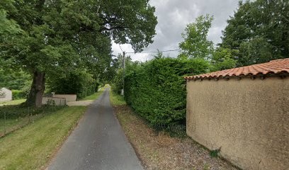 Amandin QUELLA-GUYOT, Concepteur de Sites Web à Tercé