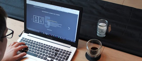 Julien Cohignac, Concepteur de Sites Web à Lanhélin