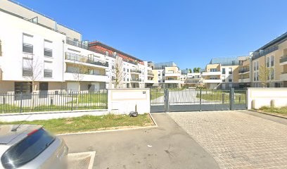 Emilie Boucher, Concepteur de Sites Web à Pontault-Combault