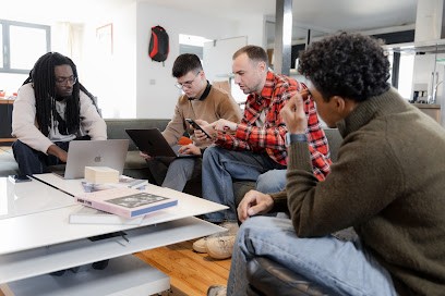 Bihua, Concepteur de Sites Web à Lyon 09