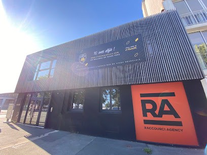 Raccourci, Concepteur de Sites Web à La Rochelle