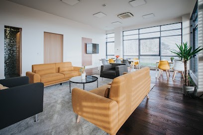 Com Et Cie, Concepteur de Sites Web à Fragnes-La Loyère