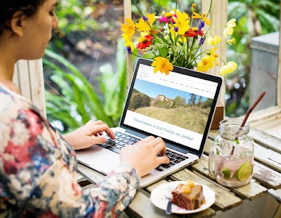 Buro RaDer, Concepteur de Sites Web à Mirabel-aux-Baronnies