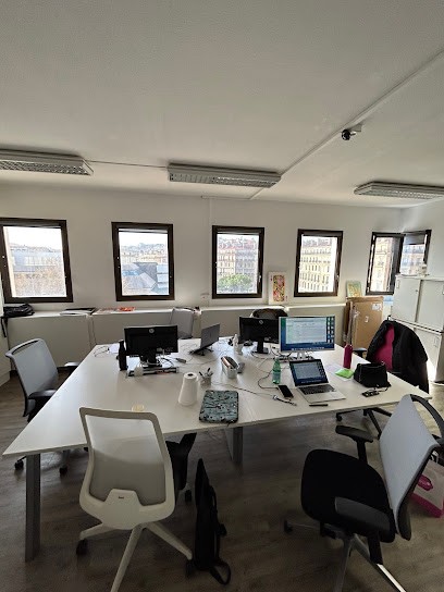 Simplement, Concepteur de Sites Web à Marseille 01