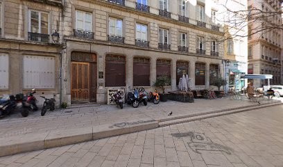 Bloody, Concepteur de Sites Web à Lyon 01