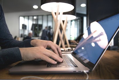 NERIS - Agence Web Et SEO, Concepteur de Sites Web à Saint-Quentin-Fallavier