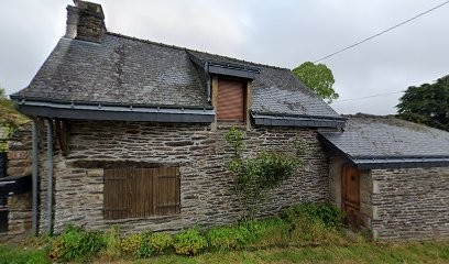 Hermine Bavarde, Concepteur de Sites Web à Monteneuf