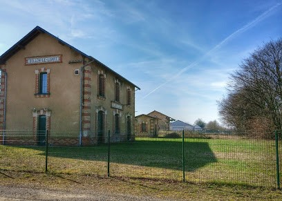 Cerivan, Concepteur de Sites Web à Dollon